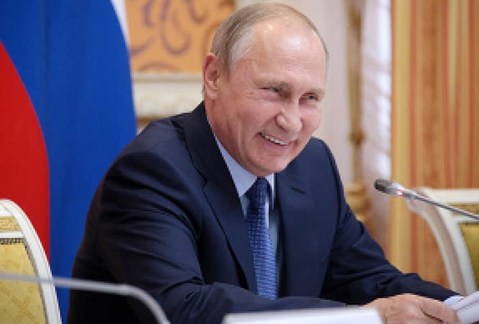 Bộ trưởng Nông nghiệp Nga khiến ông Putin bật cười