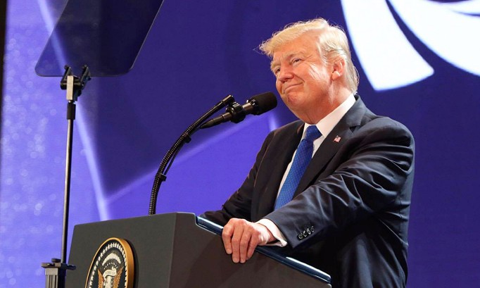 Tổng thống Mỹ Donald J.Trump phát biểu tại APEC CEO SUMMIT Việt Nam 2017. Ảnh: Mạnh Thắng.
