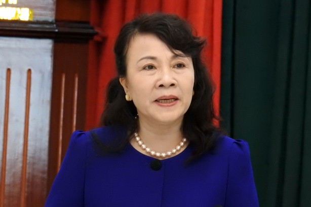 Thứ trưởng Bộ GD&ĐT Nguyễn Thị Nghĩa.