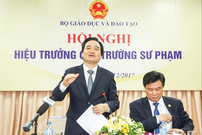 Bộ trưởng GD&ĐT Phùng Xuân Nhạ tại Hội nghị.