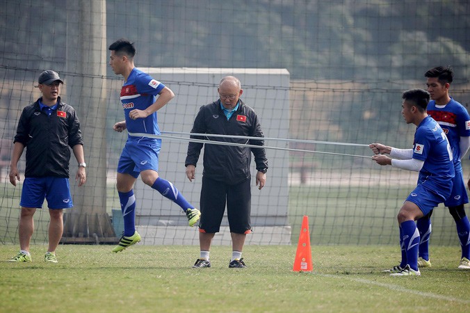 Thày trò HLV Park Hang seo tập luyện những buổi cuối cùng trước khi lên đường sang Trung Quốc tham dự VCK U23 châu Á. Ảnh: VSI.