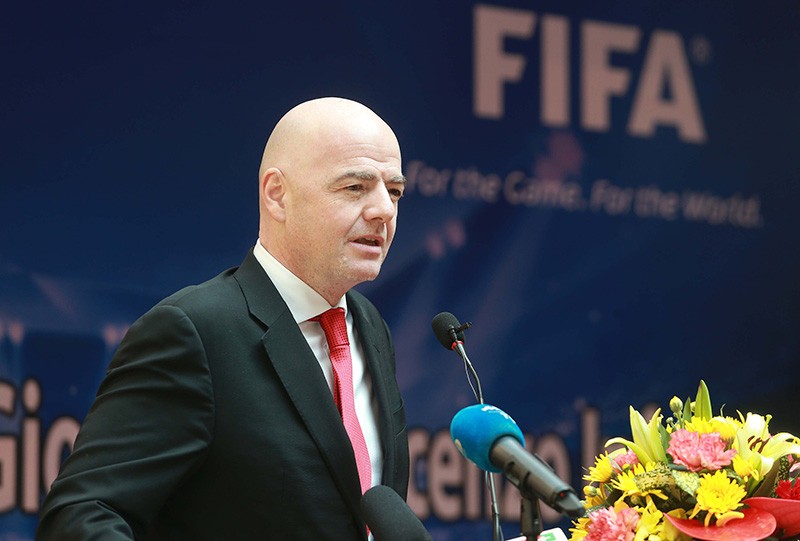 Khi Chủ tịch FIFA khen bóng đá Việt Nam