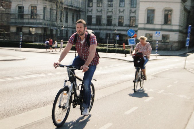Người Bắc Âu có chỉ số lòng tin cao nhất thế giới. Trong ảnh: Xe đạp - giúp bảo vệ môi trường - là một phương tiện giao thông phổ biến ở thủ đô Stockhom, Thụy Điển. Ảnh: Việt Hùng.