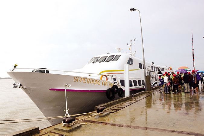 Cty Tàu cao tốc SuperDong đã khơi thông tuyến du lịch Sóc Trăng – Côn Ðảo.