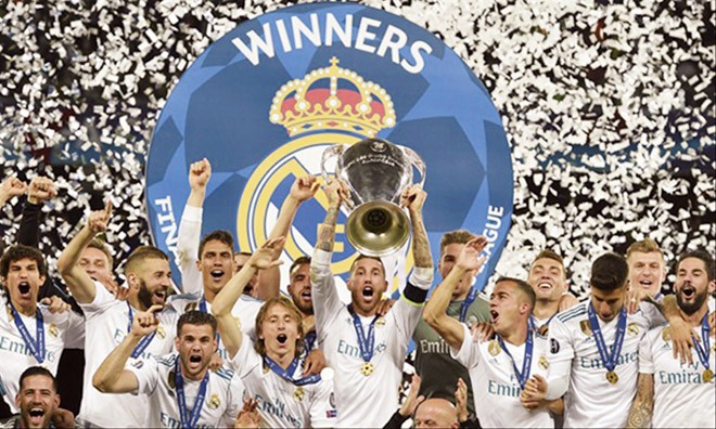 Real làm nên lịch sử với lần thứ 3 liên tiếp vô địch Champions League.