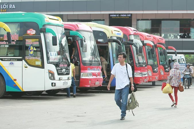 Từ ngày 10/7, xe khách 9 tỉnh, thành đi và đến bến xe Yên Nghĩa sẽ được "nắn" lộ trình.