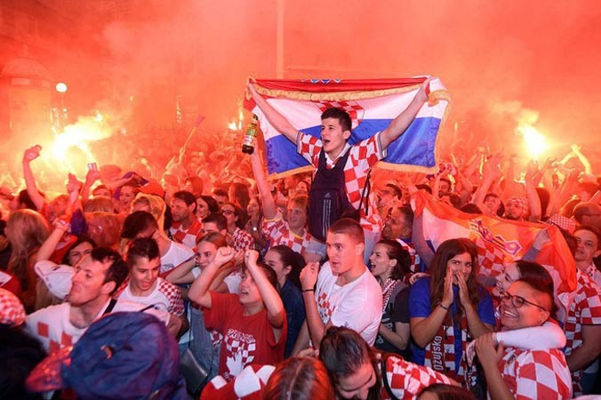 Niềm vui của cổ động viên Croatia
