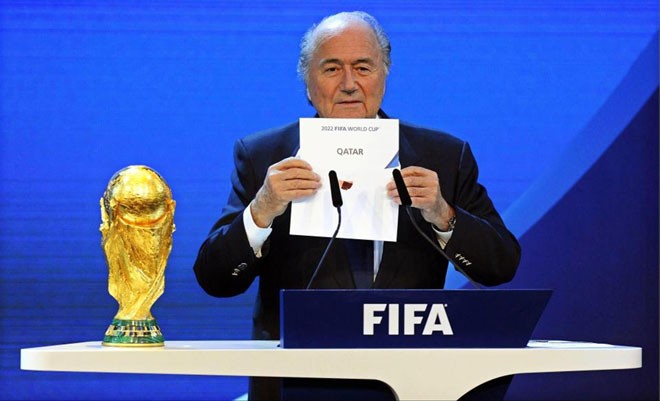 Chủ tịch FIFA S.Blatter công bố Qatar giành quyền đăng cai World cup 2022 trong cuộc bỏ phiếu hồi năm 2010.