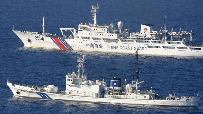 Tàu Nhật và Trung Quốc vờn nhau gần Senkaku/Điếu Ngư