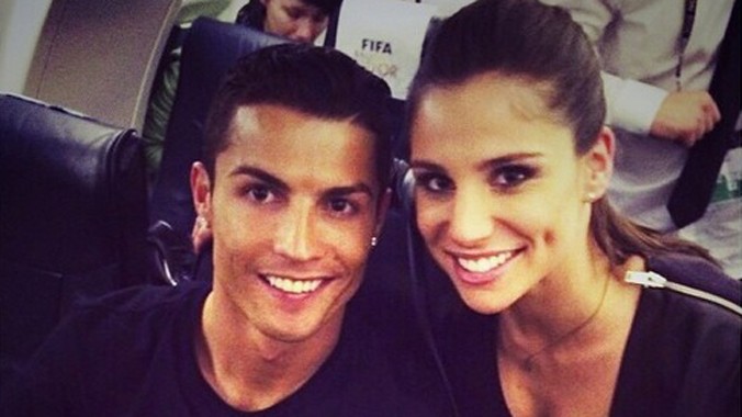 Ronaldo được đồn đoán là đang hẹn hò cùng nữ phóng viên xinh đẹp Lucia Villalon. Ảnh: Daily Mail