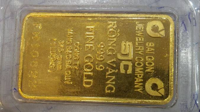 Miếng vàng SJC bị “dìm” vì mẫu cũ
