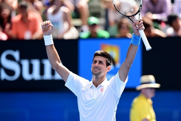 Australian Open: Djokovic và Serena Williams chứng tỏ sức mạnh