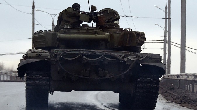 Xe tăng quân đội Ukraine tác chiến ở miền đông. Ảnh: Getty Images