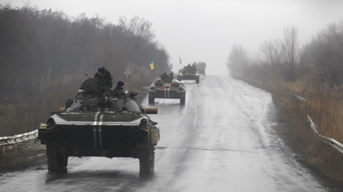 Quân đội Ukraine tăng cường lực lượng tới Debaltseve. Ảnh: Getty Images