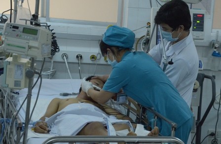 Bệnh nhân điều trị tại khoa Hồi sức tích cực - Chống độc, Bệnh viện Nhi đồng 1 TPHCM. Ảnh: Dân Trí