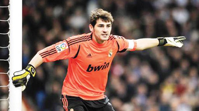 Rời Bernabeu sẽ là sự lựa chọn tốt cho cả Casillas lẫn Real