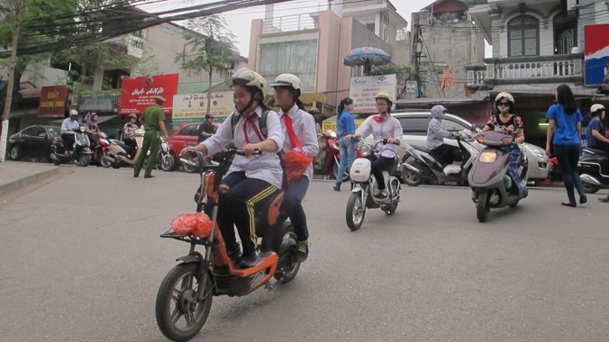  Học sinh trường THCS Ba Đình đội MBH trong ngày phát động