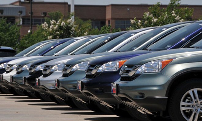Theo Kiểm toán Nhà nước, một số địa phương còn xảy ra tình trạng mua xe ô tô vượt tiêu chuẩn hoặc trang bị xe ô tô vượt mức quy định. Ảnh minh họa.