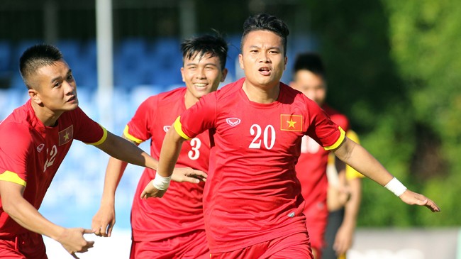 Các cầu thủ U23 Việt Nam ăn mừng bàn thắng trong trận đấu với U23 Brunei. Ảnh: VSI