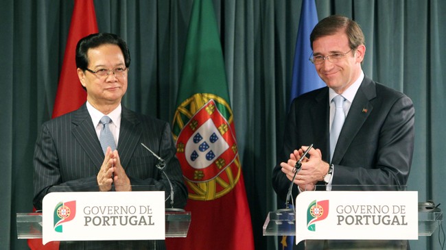 Ngày 3/6/2015, Thủ tướng Nguyễn Tấn Dũng hội đàm với Thủ tướng Bồ Đào Nha Pedro Passos Coelho, chứng kiến lễ ký các văn kiện hợp tác và gặp gỡ báo chí. Ảnh: Đức Tám