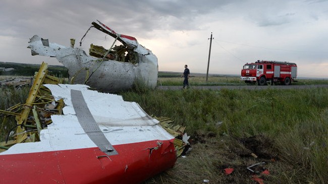 Hiện trường vụ máy bay Boeing 777 bị bắn rơi ở Ukraine