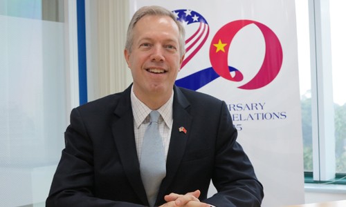 Đại sứ Mỹ tại Việt Nam Ted Osius