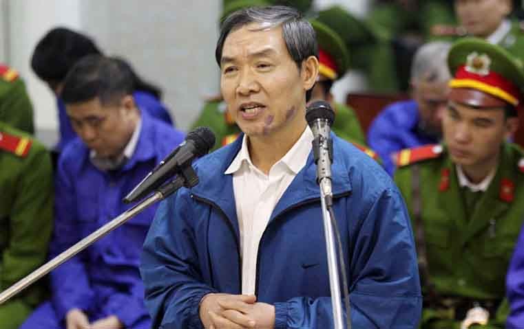 Dương Chí Dũng (nguyên chủ tịch HĐQT Tổng Công ty Hàng hải VN, Nguyên Cục trưởng Cục hàng hải, Bộ GTVT) bị tuyên án tử hình về tội tham ô tài sản. Ảnh: VTC