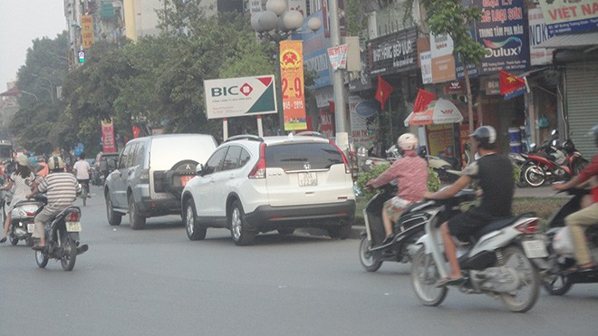 Đỗ xe gây mất an toàn giao thông
