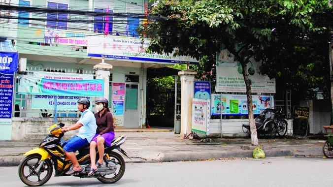 Những ngày không có bác sĩ khám bệnh, Trạm y tế phường Tam Thuận (quận Thanh Khê) đìu hiu. Ảnh: Thanh Trần