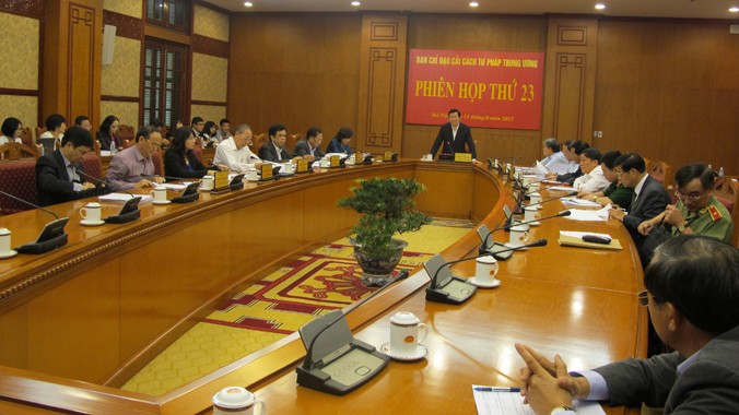 Chủ tịch nước Trương Tấn Sang chủ trì phiên họp thứ 23. Ảnh: Bảo Thắng