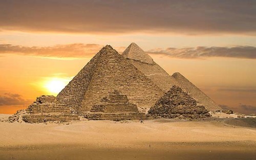 Phát hiện bất thường trong kim tự tháp Ai Cập