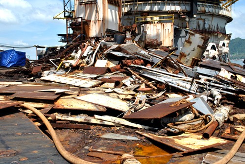 Nhập tàu cũ về phá dỡ: ĐB Quốc hội nói gì?