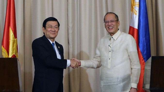 Chiều 17/11, nhân dịp sang Manila dự Hội nghị Cấp cao APEC lần thứ 23, Chủ tịch nước Trương Tấn Sang hội đàm với Tổng thống Philippines Benigno Aquino. Ảnh: TTXVN
