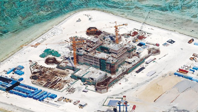 Trung Quốc đang xây dựng trái phép tại quần đảo Trường Sa của Việt Nam (ảnh chụp ngày 19/2). Ảnh: EPA