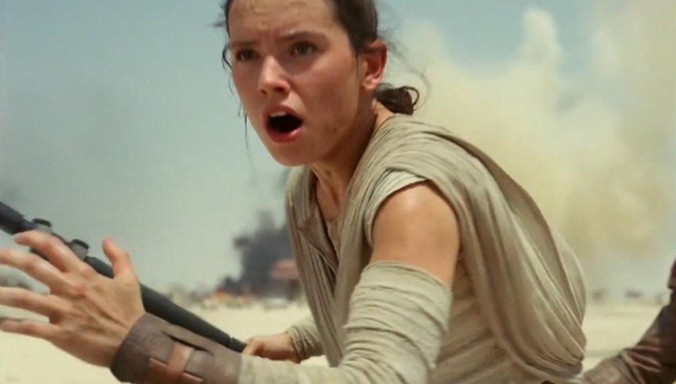 Daisy Ridley có mặt trong danh sách những ngôi sao mới nổi của năm 2015, cũng như một trong số diễn viên ấn tượng nhất năm.