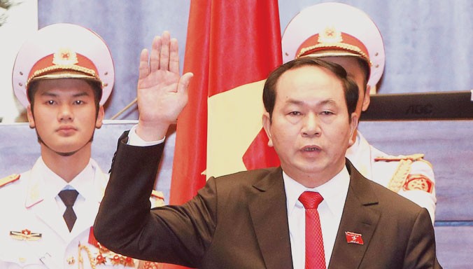Chủ tịch nước Trần Đại Quang tuyên thệ tại Quốc hội sau khi nhậm chức.