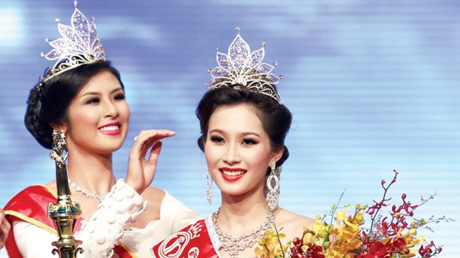 Những câu hỏi thường gặp trong cuộc thi Hoa hậu Việt Nam