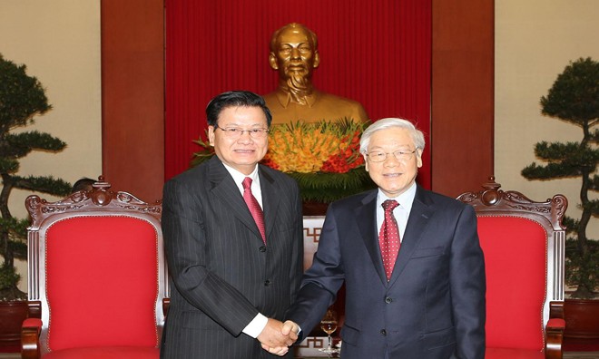 Tổng Bí thư Nguyễn Phú Trọng tiếp Thủ tướng Lào Thongloun Sisoulith. Ảnh: TTXVN