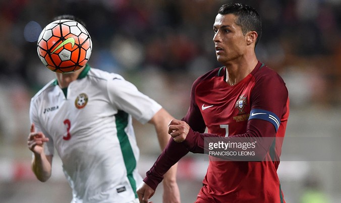 Ronaldo cần sốc lại tinh thần để đưa Bồ Đào Nha vượt qua giai đoạn khó khăn. Ảnh: GETTY IMAGES