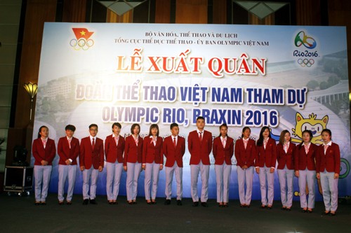 Đoàn TTVN dự Olympic trong lễ xuất quân tại Hà Nội