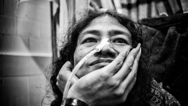 Bà Irom Sharmila tuyệt thực suốt 16 năm qua. Ảnh: Ian Thomas Jansen-Lonnquist