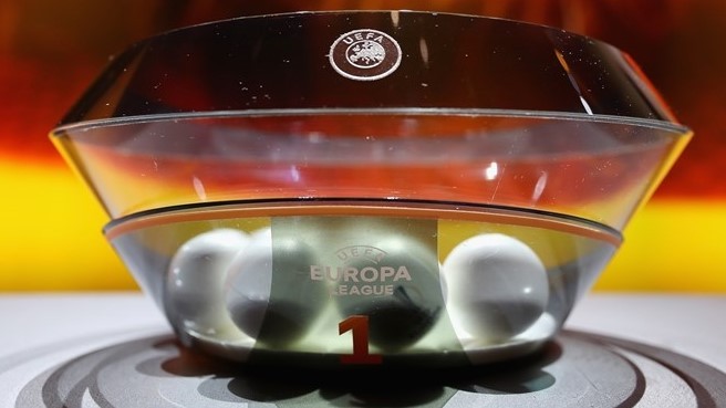 Luật mới của UEFA cũng sẽ đặc cách cho nhà vô địch Europa League có mặt tại vòng bảng Champions League