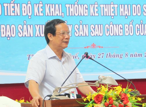 Phó Tổng cục trưởng Tổng cục thủy sản Nguyễn Ngọc Oai giới thiệu 4 phương án khai thác thủy sản ở 4 tỉnh miền Trung. Ảnh: Vnexpress
