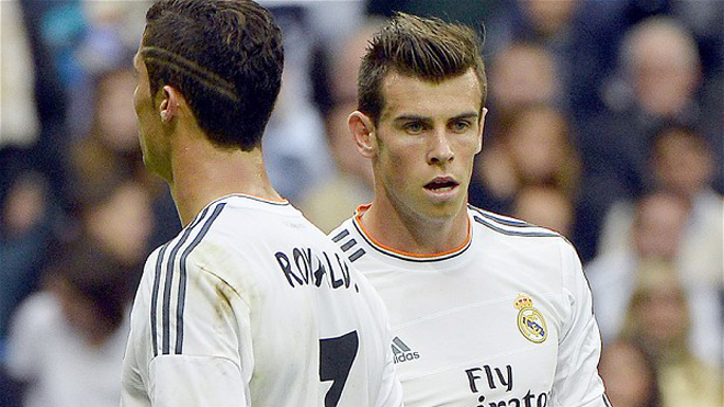 Real Madrid giữ chân các trụ cột trước án cấm chuyển nhượng.