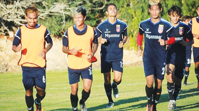 Đội chủ nhà bảng B, ĐT Myanmar, đang có chuyến tập huấn ở 4 nước châu Âu để chuẩn bị cho AFF Cup 2016.