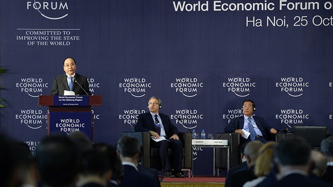 Thủ tướng Nguyễn Xuân Phúc phát biểu tại Hội nghị Diễn đàn Kinh tế Thế giới về khu vực Mekong năm 2016. Ảnh: H.M.T