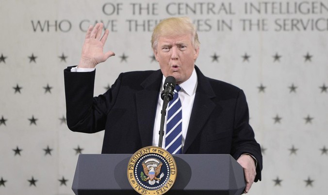 Tổng thống Mỹ Donald Trump phát biểu tại trụ sở Cục Tình báo Trung ương (CIA) ở bang Virginia hồi tháng 1. Ảnh: Getty Images
