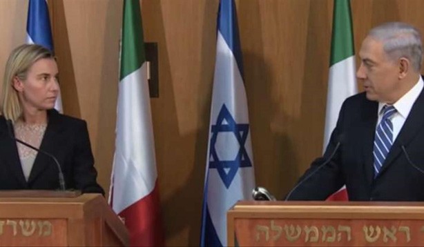 Thủ tướng Israel Benjamin Netanyahu và quan chức phụ trách đối ngoại châu Âu Federica Mogherini tại cuộc họp ở Brussels. Ảnh: EIPA.