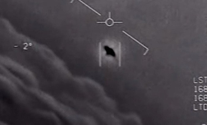 Hình ảnh một UFO trong đoạn phim của Lầu Năm góc. Ảnh: Lầu Năm góc.