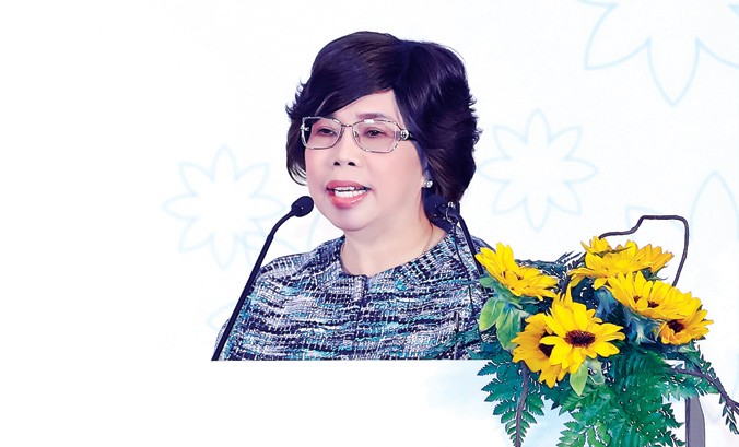 Bà Thái Hương phát biểu tại diễn đàn Nông nghiệp hữu cơ Việt Nam - phát triển và hội nhập.
